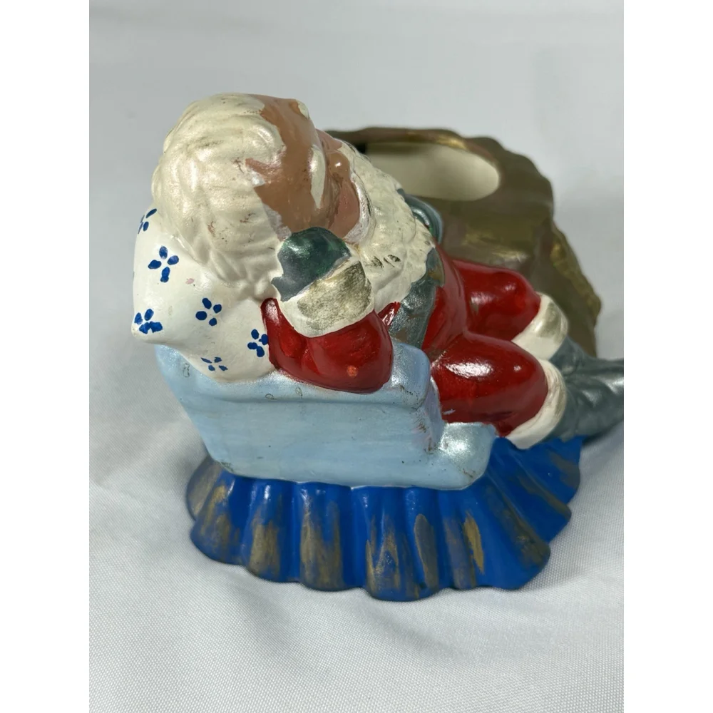VINTAGE HANDPAINTED CERAMIC MOLD SLEEPING NAPPING SANTA PLANTER 6.5x4.5”